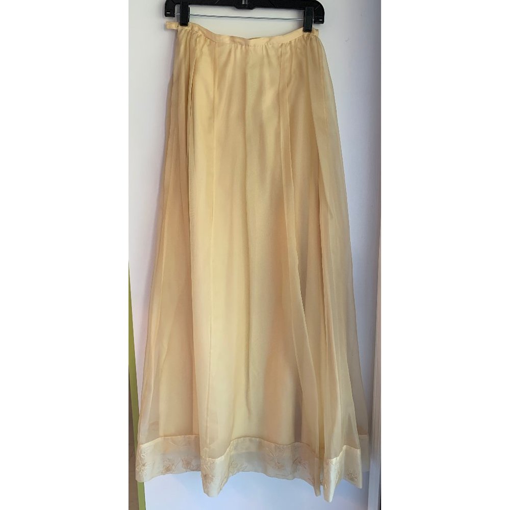 Nicole Miller 100% silk floor length skirt
